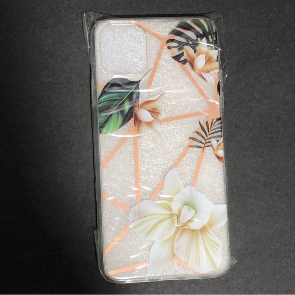 ooooops Green Leaves White Brown Floral w/ Golden Lines iPhone 11 Pro Max Case - Picture 9 of 14